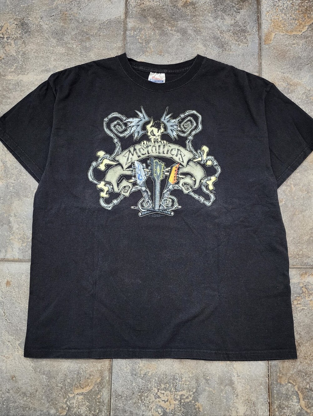 Vintage Y2K Metallica Men's XL Guitars Pushead Rock Band Hanes T Shirt